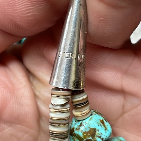 Vintage Genuine Turquoise
& Heishi Shell Necklace - Picture 3 of 11